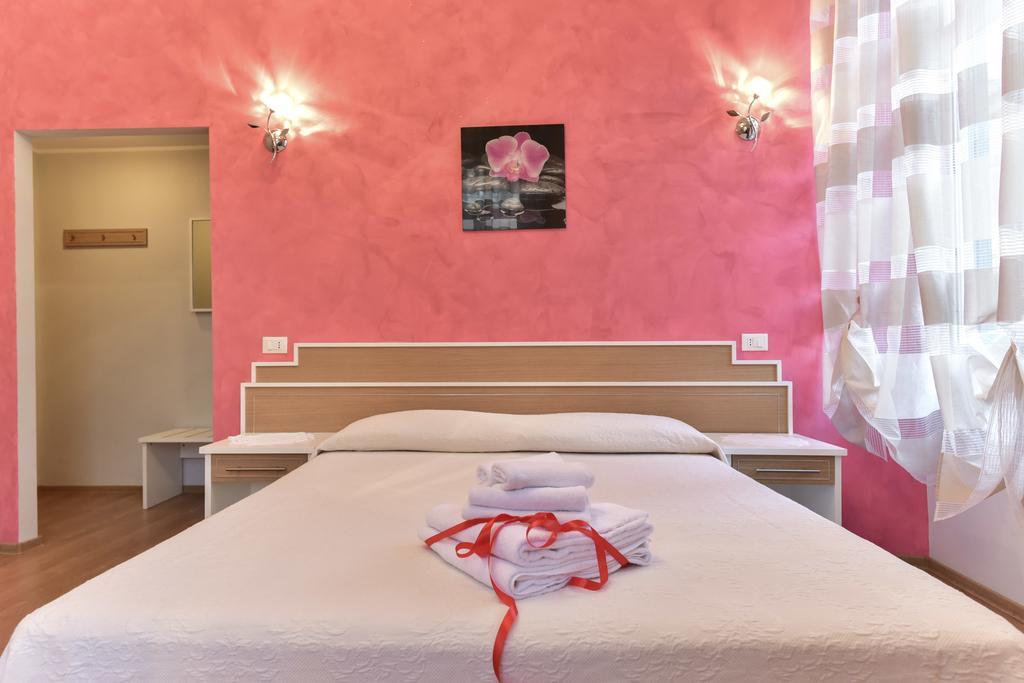 Claudia Suites ローマ エクステリア 写真