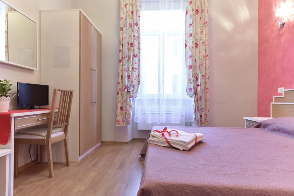 Claudia Suites ローマ エクステリア 写真