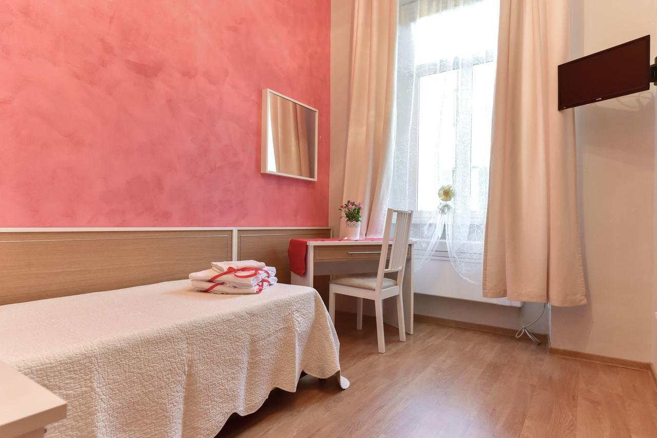 Claudia Suites ローマ エクステリア 写真