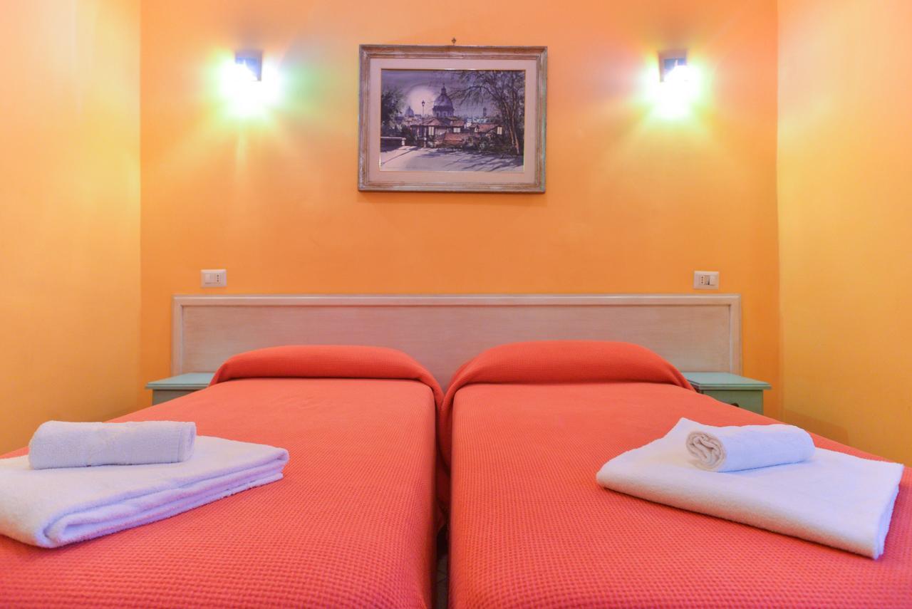 Claudia Suites ローマ エクステリア 写真